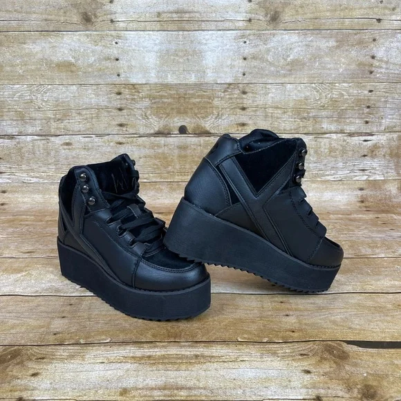 Iron Fist Black Sneakers Qozmo Low Key Shoes Boots - Picture 4 of 6